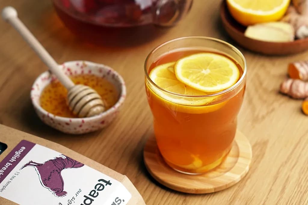 Jaka herbata na gardło? Odkryj skuteczne napary łagodzące ból