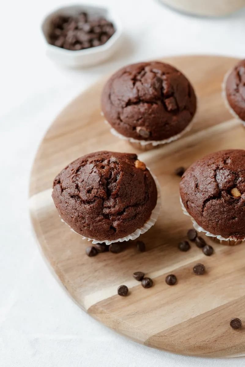 Ile czasu piec muffinki? Sprawdź, jak uniknąć błędów i upiec je idealnie
