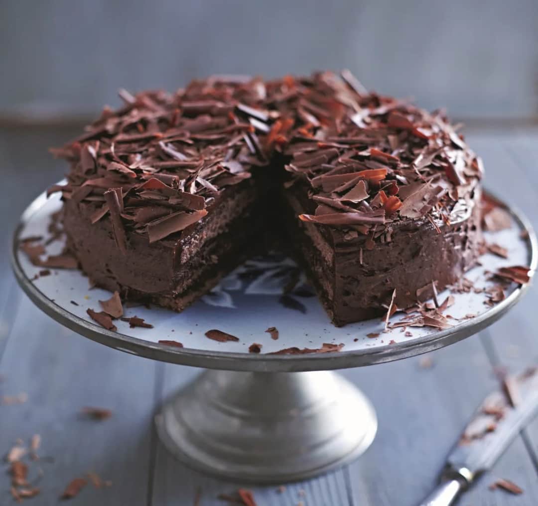 Czym nasączyć tort czekoladowy, aby uzyskać idealny smak?